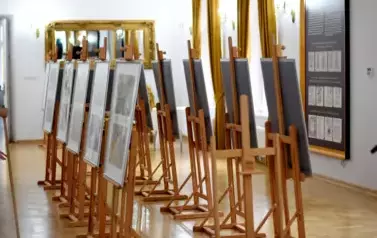 Czas zatrzymany w kadrze - wystawa fotografii 16