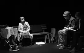 Antygona w Nowym Jorku w Siennicy R&oacute;żanej 10