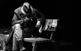 Antygona w Nowym Jorku w Siennicy R&oacute;żanej 18